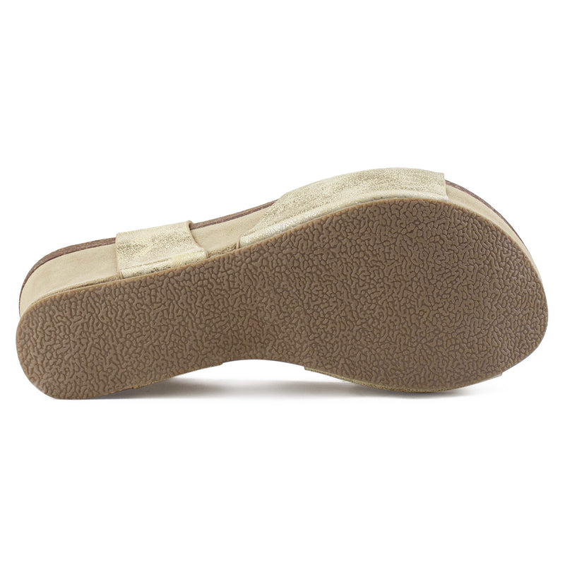 Comfortable Cutout Design Velcro Closure Platform Wedge Sandals GOLD