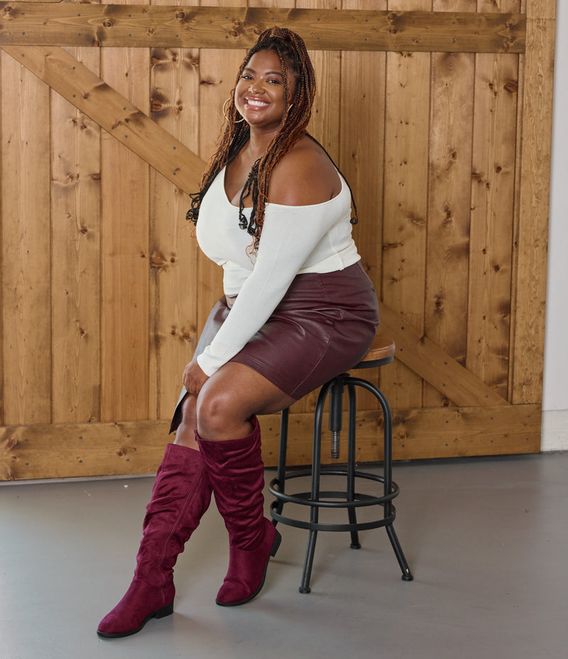 "Wide Calf & Wide Width" Low Heel Slouchy Knee High Boots BURGUNDY