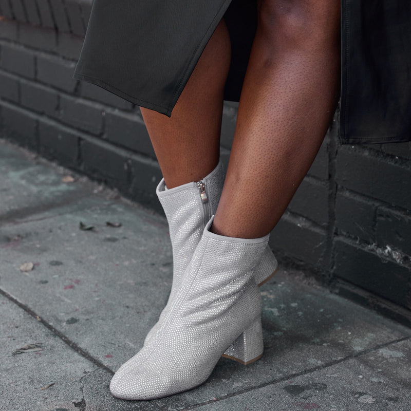 "Wide Width" Block Heel Ankle Boots SILVER