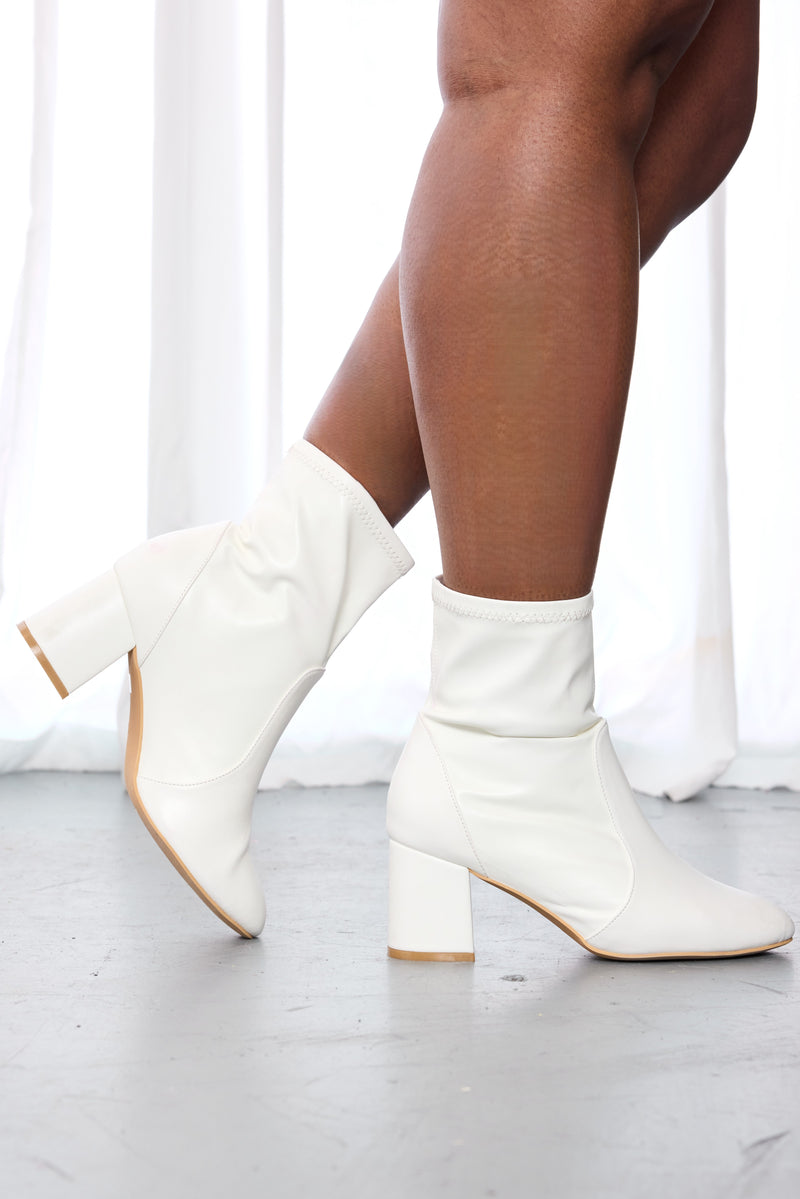 "Wide Width" Block Heel Ankle Boots - Plus Size Friendly WHITE